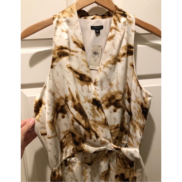 NWT $158 Ann Taylor Silky Sexy V-Neck Sleeveless Dress Size 10 - Picture 2 of 14